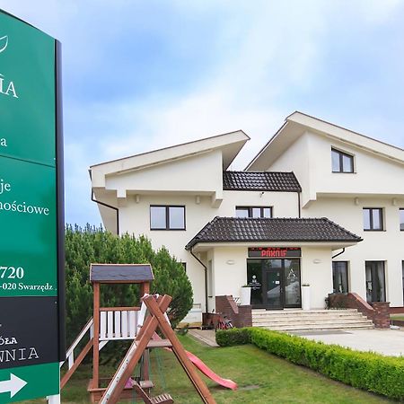 Astoria Bed & Breakfast Swarzędz Exterior foto